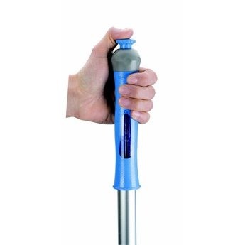 Brite in aluminium spraysteel met doseerunit steel