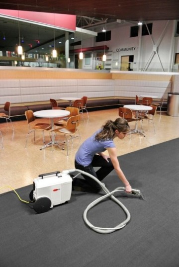 Wolf130 spotter in use1 ps frontendverylarge jnuplhm